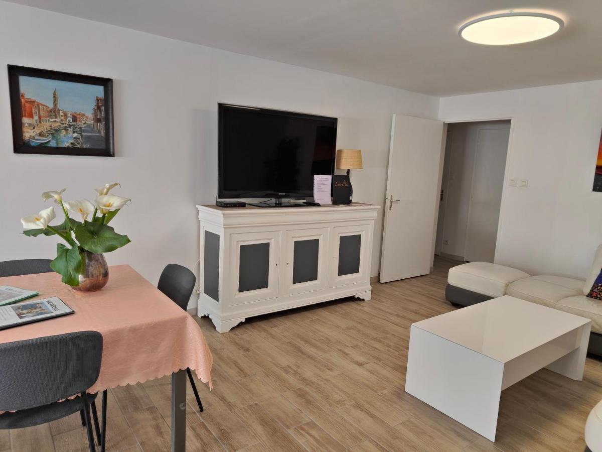 Studio hyper équipé à 150m d'une plage de sable fin grande terrasse presqu'île de charme Saint-Mandrier-sur-Mer Exterior foto